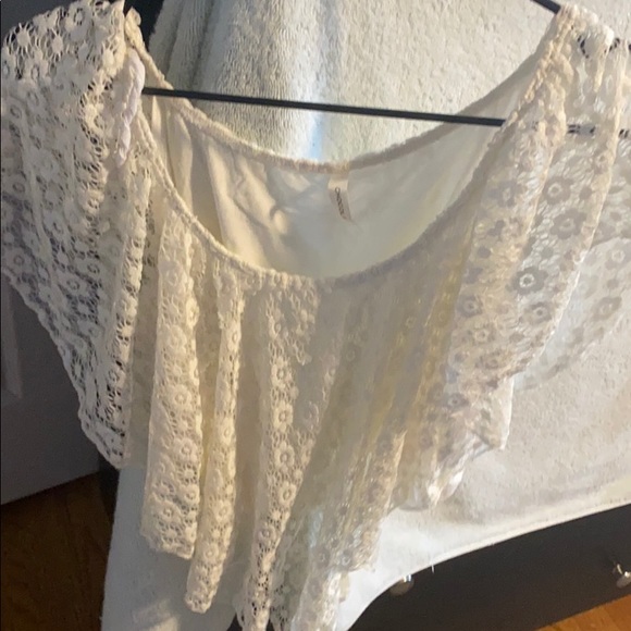 WHITE COTTON TOP - Picture 3 of 3